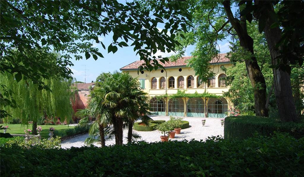 Villa Avesani Пастренго Екстериор снимка
